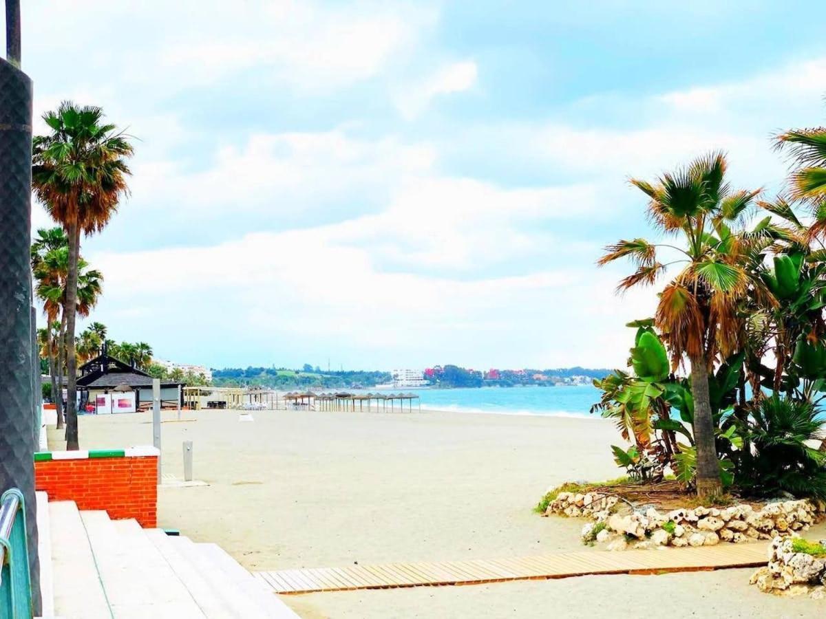 Espectacular Piso En Primera Linea De Playa เอสเตโปนา ภายนอก รูปภาพ
